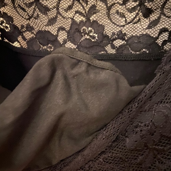 Gaynor Minden leotard, great pre-owned condition, shelf bra, no flaws, size S - Picture 8 of 10